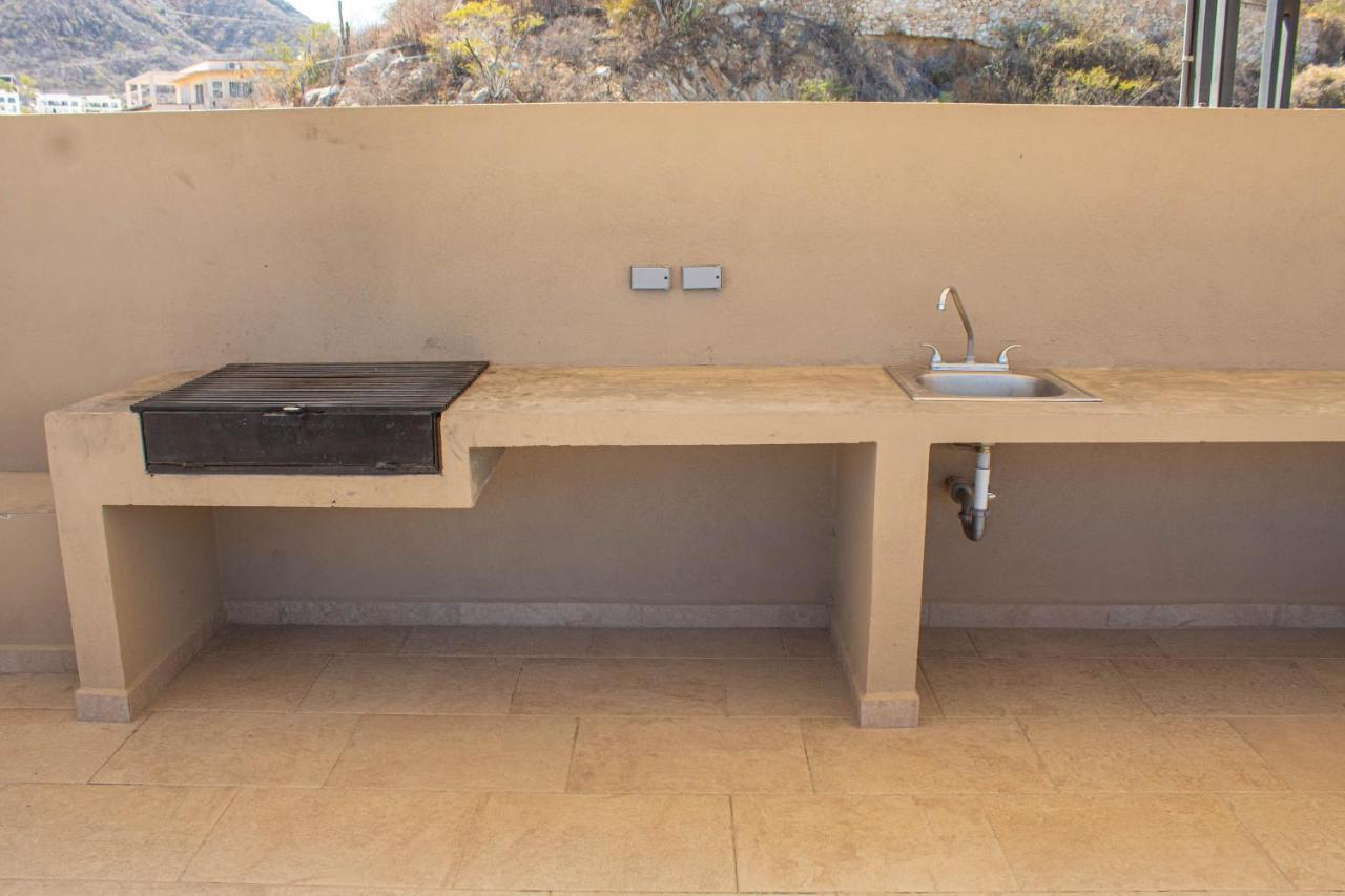 New Condo W/Rooftop Pool & View Cabo San Lucas Exterior foto